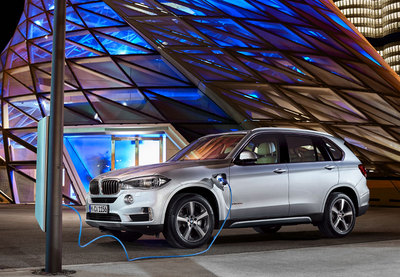 2016 BMW X5 xDrive 40e Plug-In Hybrid SUV (select to view enlarged photo)