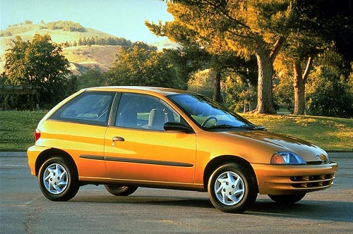 98_chevrolet_metro_lsi_coupe.jpg