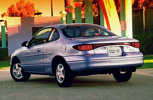 98_ford_escort_zx2_2.jpg