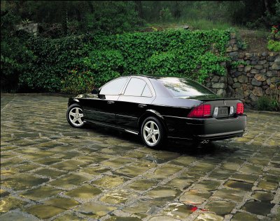 Lincoln Ls V8 2002. Engines Lincoln LS Debuts