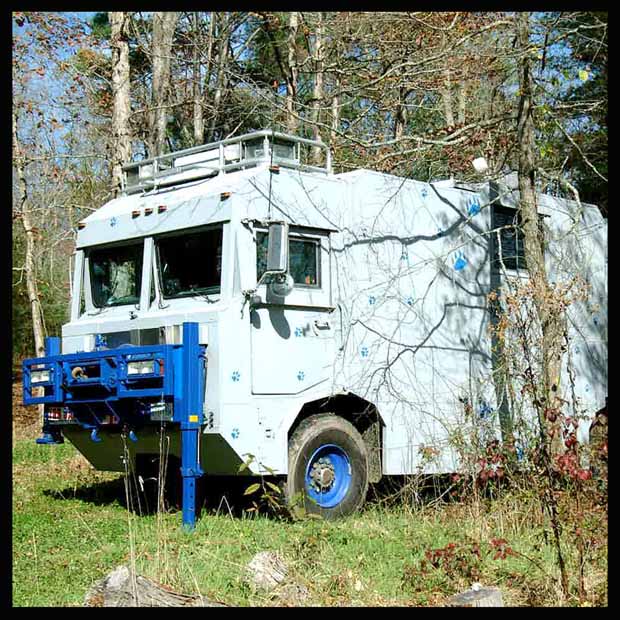 Oshkosh M1000 ARFF RV