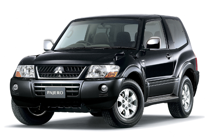 this Pajero is the fourth mitsubishi pajero 2009 interior. this Pajero is the fourth