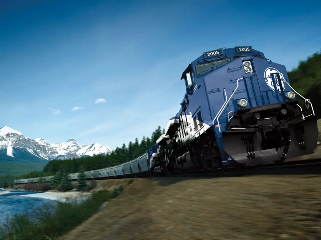 GE Evolution Locomotive Trains