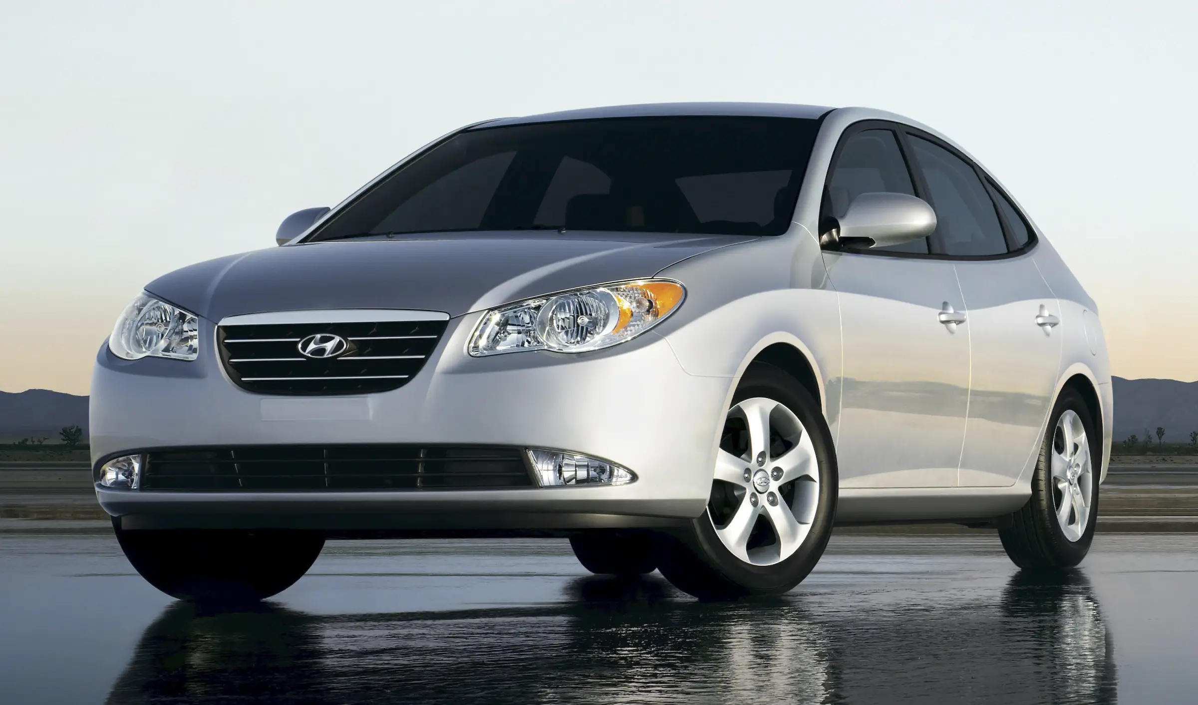 2009 Hyundai Elantra Named "Best Compact For The Money" By U.S. News