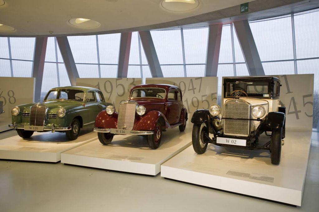 'EClass Evolution' at the MercedesBenz Museum