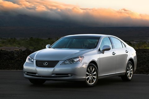 2010 Lexus ES 350 Wallpaper