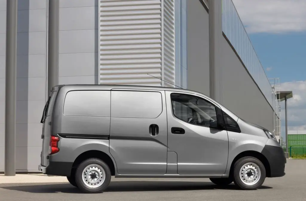 Nissan NV200 Has Been Voted International Van Of The Year 2010