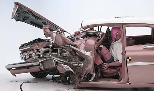 9 2009 between a 1959 Chevrolet Bel 