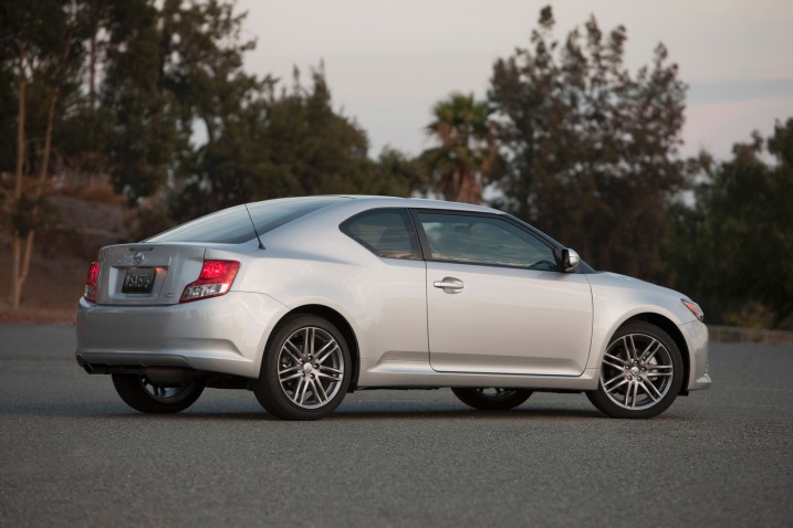 First Drive Allnew 2011 Scion tC