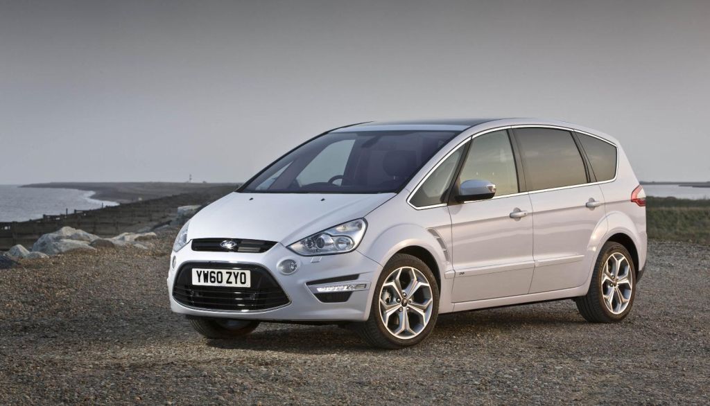Ford S Max 2011. Ford S-Max Seals Its Fifth