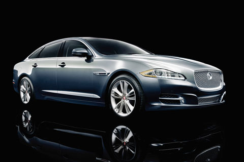 2011 Jaguar XJ Named 2011 International Luxury Car of the Year by Road