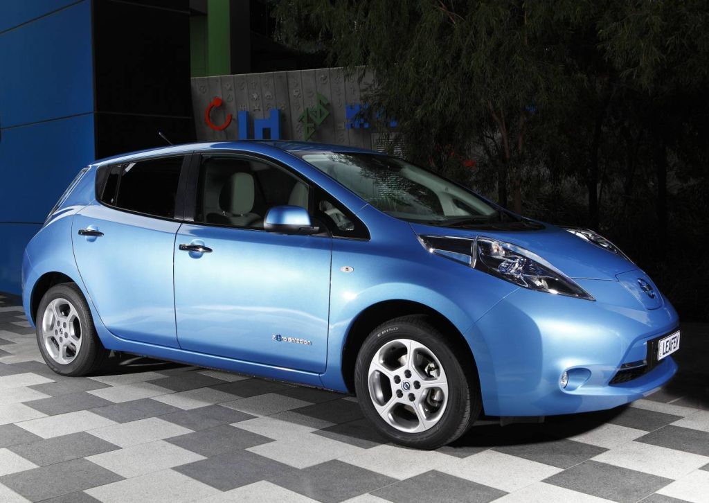 Nissan electric vehicles australia