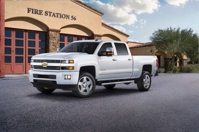 chevy silverado (select to view enlarged photo)