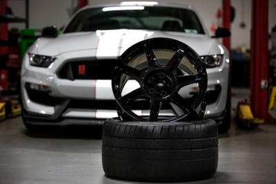 SHELBY GT350R CARBON FIBER
	WHEEL (select to view enlarged photo)