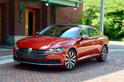 2019 Volkswagen Arteon (select to view enlarged photo)