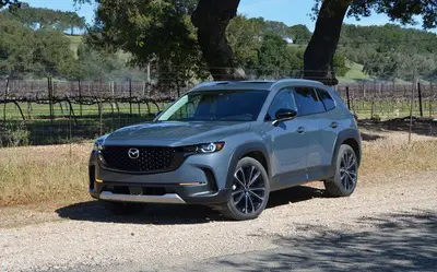 2023 Mazda CX-50 (select to view enlarged photo)