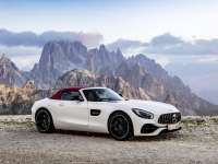 New Mercedes-AMG GT Roadster and Mercedes-AMG GT C Roadster