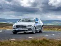 Volvo V90 Reigns Supreme at Scottish Car Of The Year Awards