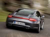 Porsche 911 Named 2012 World Performance Car