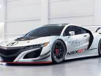 Acura Unveils NSX GT3 Racecar in New York