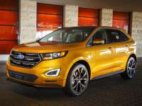 HEELS ON WHEELS: 2016 FORD EDGE REVIEW