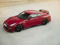 $127,990 2017 Nissan GT-R Track Edition Debuts At 2017 NY Auto Show