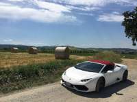 Italian Super-car Road-trip - A Lamborghini Huracán Delight Italian Super-car Road-trip - A Lamborghini Huracán Delight