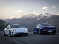 Porsche Taycan Wins Double Victory in World Car of the Year Awards +VIDEO