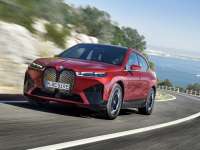 The Auto Channel- First Official Look - 2022 BMW Electric SUV iX PRE-view