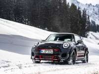 The MINI John Cooper Works GP. Not even ice and snow can slow it down The MINI John Cooper Works GP. Not even ice and snow can slow it down