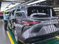 Toyota Celebrates 25th Anniversary As A Hoosier - Launches Hybrid Sienna Minivan