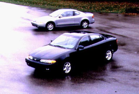 Oldsmobile Alero. Larkin Hill. Waves are crashing, seagulls crying, 