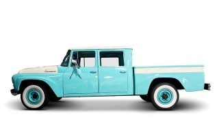 1962 International Travelette extended cab pickup