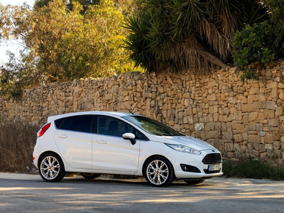 PHOTO (select to view enlarged photo)