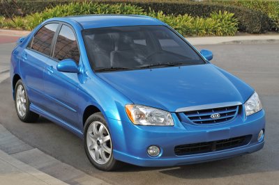 New Car Review 2004 Kia Spectra Ex