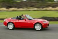 2006 Mazda MX-5 Miata (select to view enlarged photo)