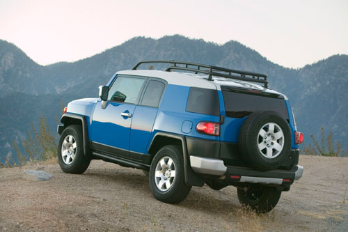 Toyota FJ Cruiser, quand le designer s'emmêle - Guide Auto