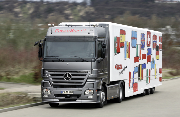 DaimlerChrysler at the IAA Commercial Vehicle Show 2006 in