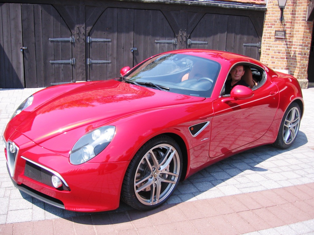 Alfa Romeo 8C Campetizione - The Alfas Are Coming, The Alfas Are Coming