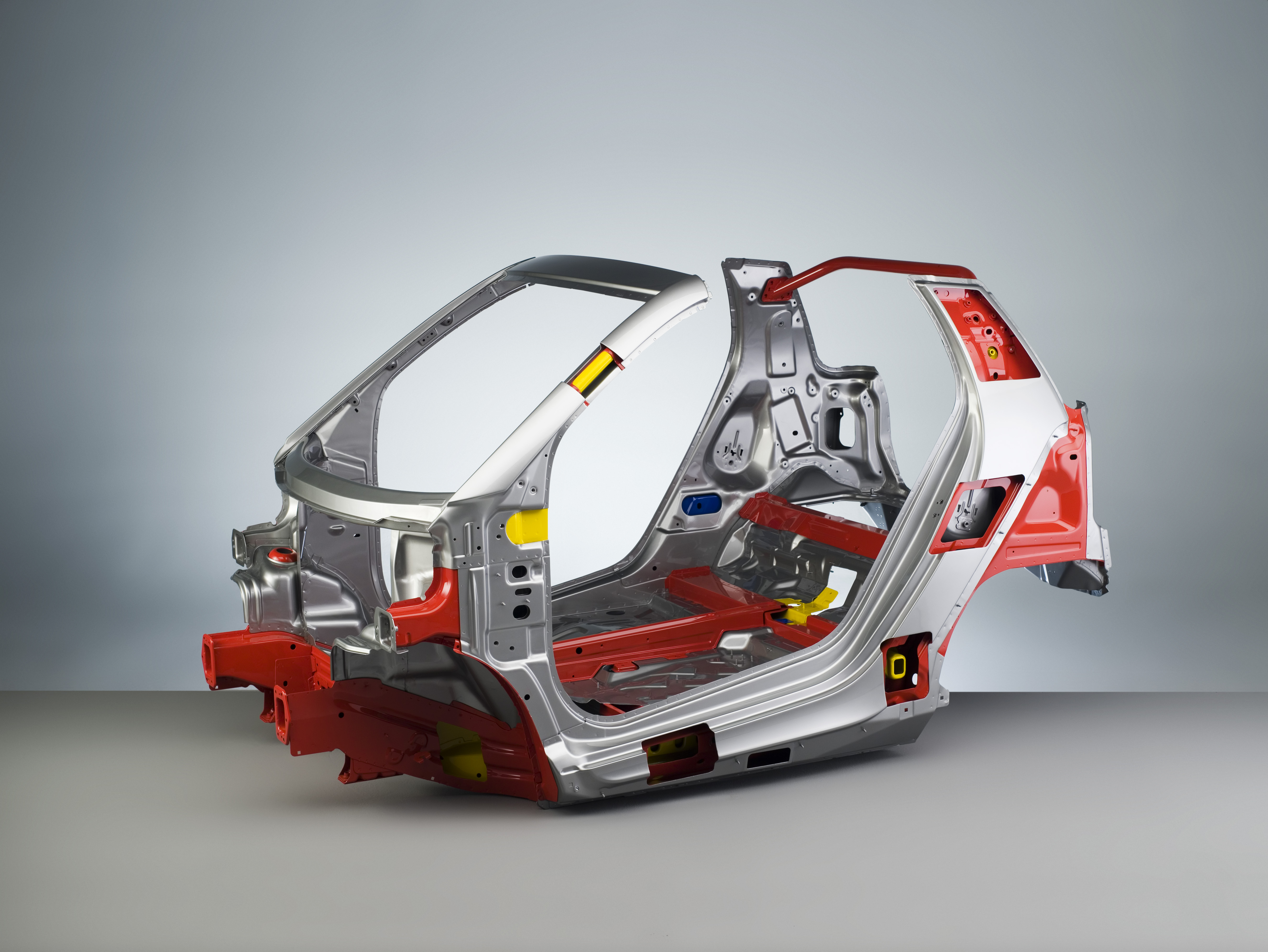 Smart Car Aces Us Crash Test Despite Door Opening