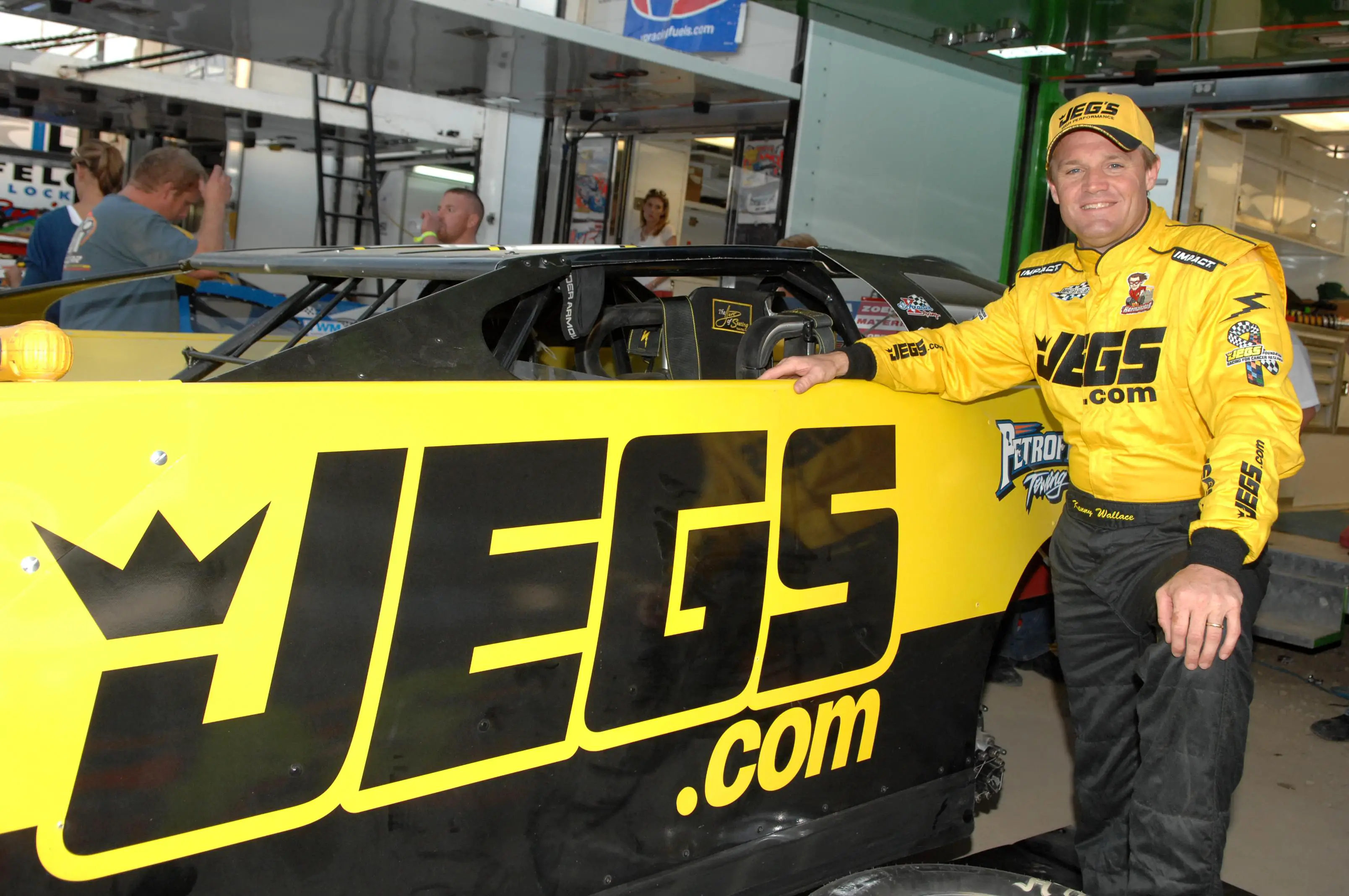 wallace-off-and-running-with-team-jegs