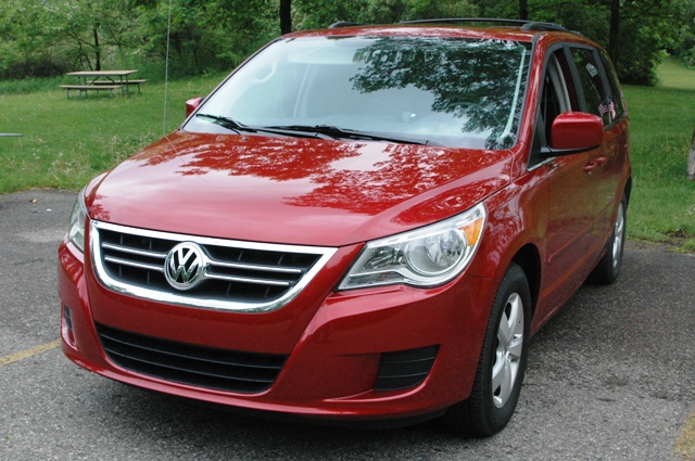 2009 volkswagen routan se