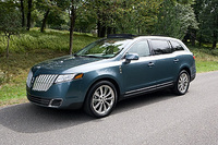 2010 Lincoln MKT AWD (select to view enlarged photo)