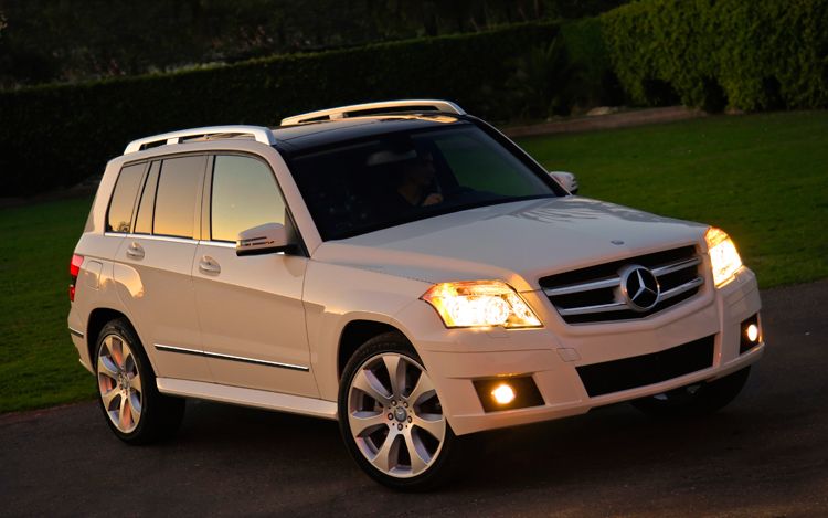 2010 Mercedes-Benz GLK350 4MATIC Review