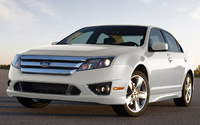 2010 Ford Fusion Hybrid (select to view enlarged photo)