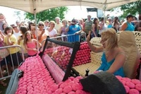 Cupcake Convertible Car  (select to view enlarged photo)