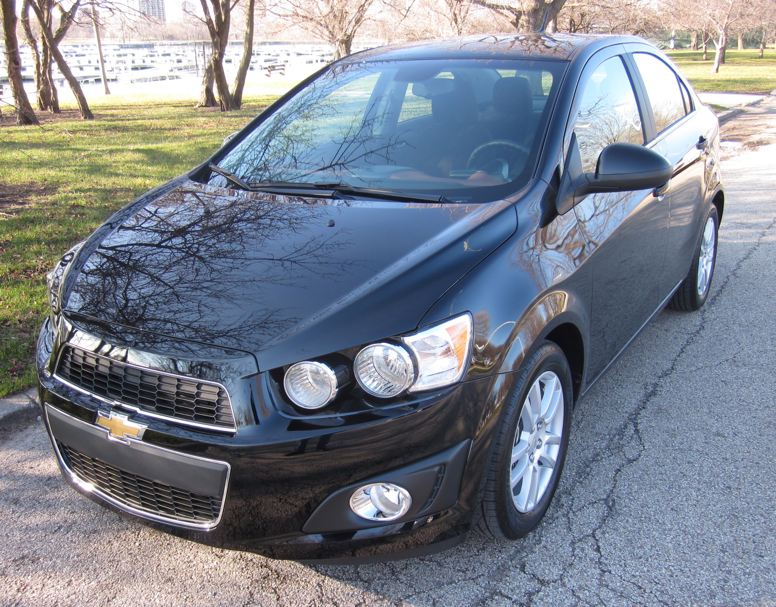 New 2014 Chevrolet Sonic LT Hatchback Review