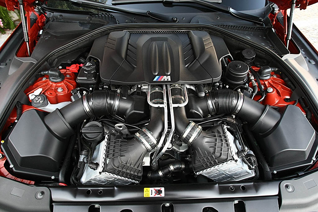 2013 bmw m6 convertible horsepower