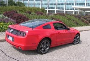 2013 Ford mustang v6 coupe review #4