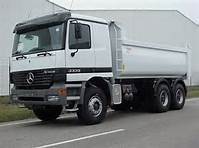 mercedes benz trucks